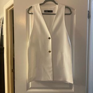 Zara vest open on the sides